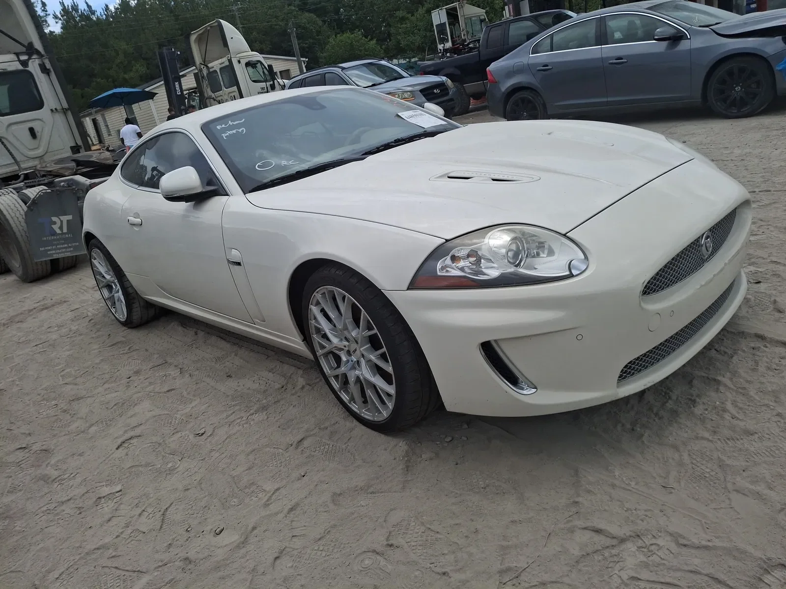 Jaguar XKR 2010 – realizacja importu z USA, zdjęcie 2