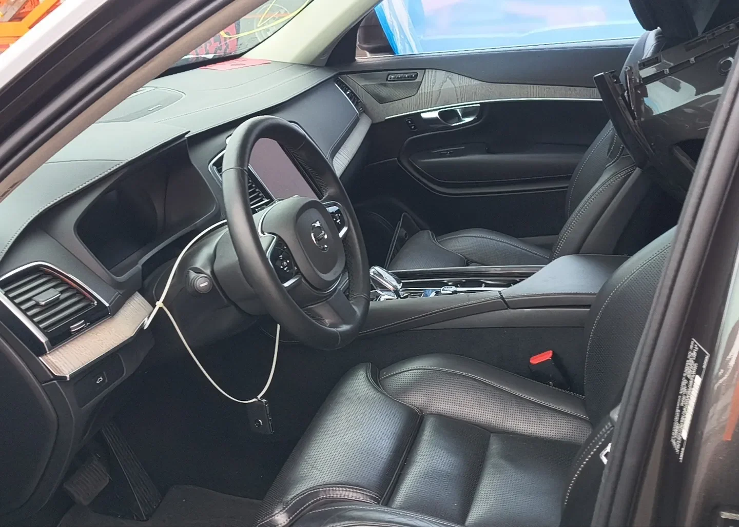 Volvo XC90 Ultra 2025 – realizacja importu z USA, zdjęcie 5